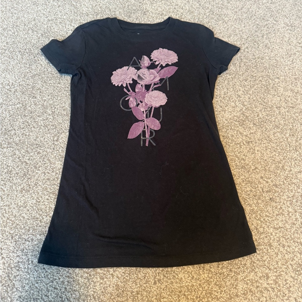 Free State Black T-Shirt. Purple flower print. Girls XS